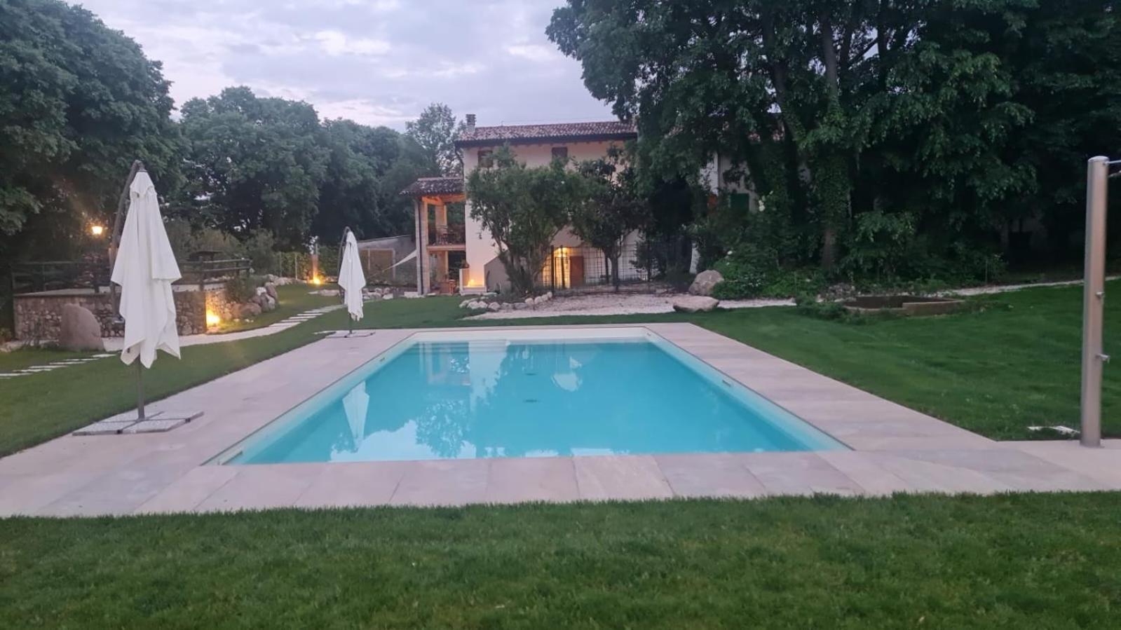Casa Dei Colli Hotel Monzambano Exterior photo